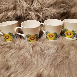 Vintage Corning Ware Sunflower White Coffee Cups